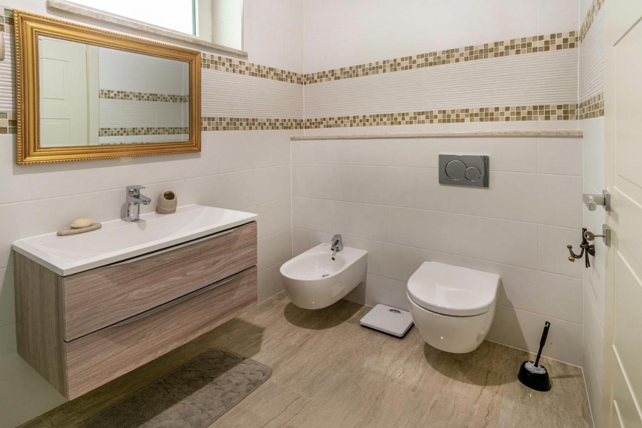 Apartament Miramare *